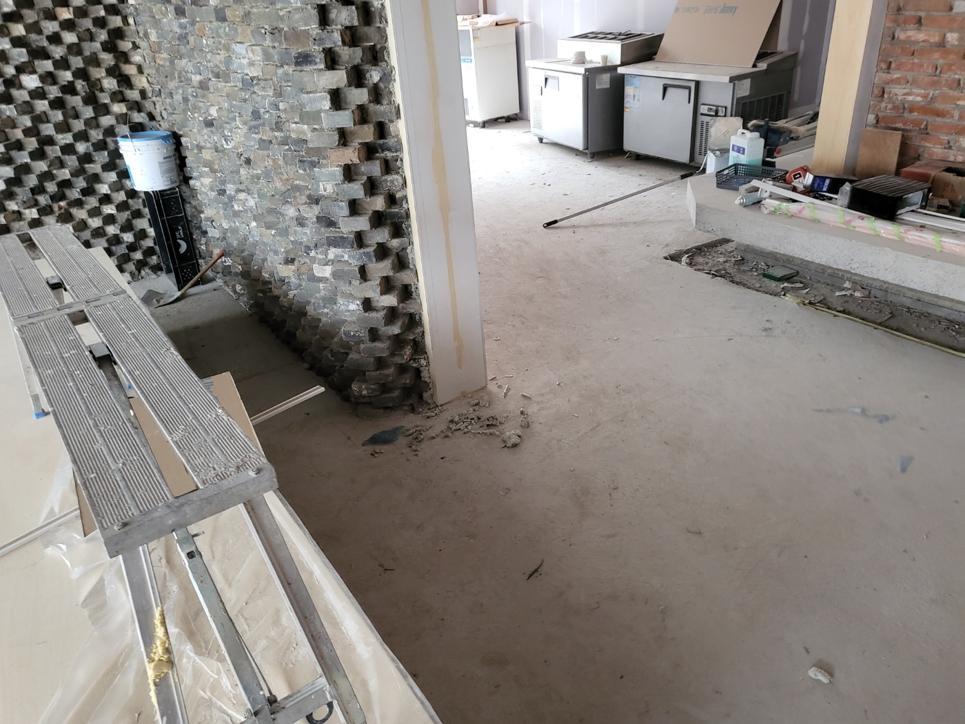 조명 교체, 전기기사님 불러야 하나요?