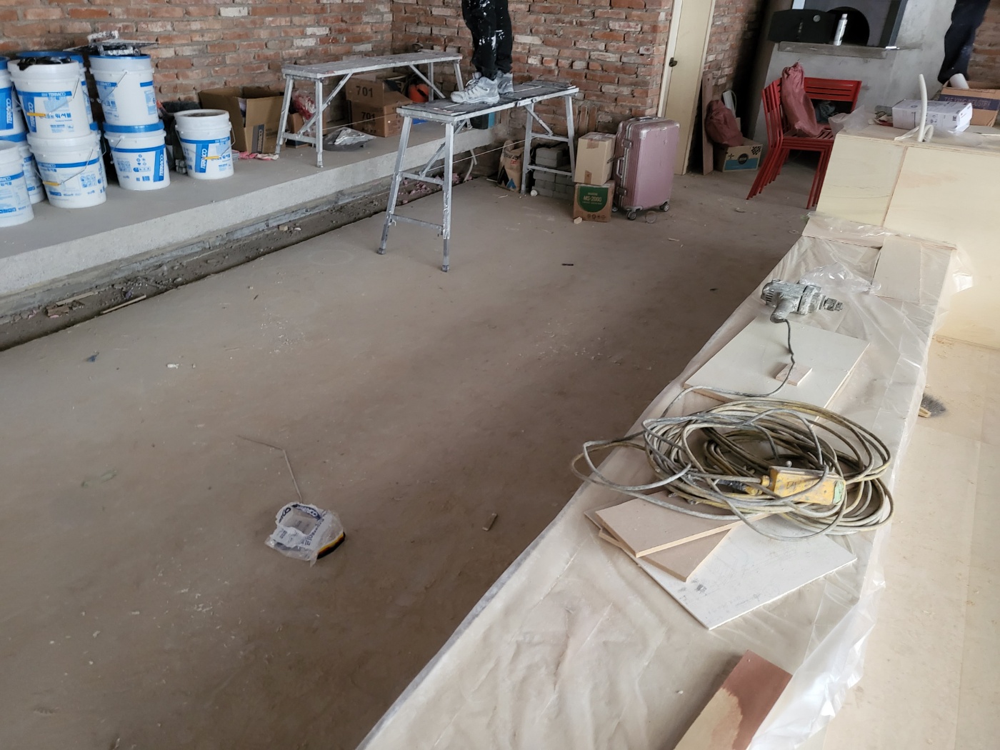 조명 교체, 전기기사님 불러야 하나요?